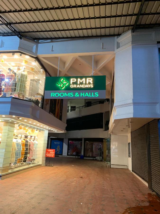 Pmr Grandays Ξενοδοχείο Malappuram Εξωτερικό φωτογραφία